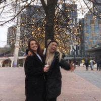 Professional Female seeks a double room Main Photo