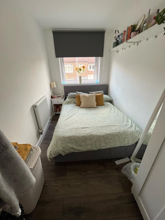 Bright, Cosy Double Room by London Fields  Main Photo