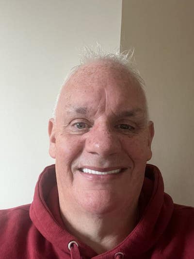 Double room wanted in SG1 Main Photo