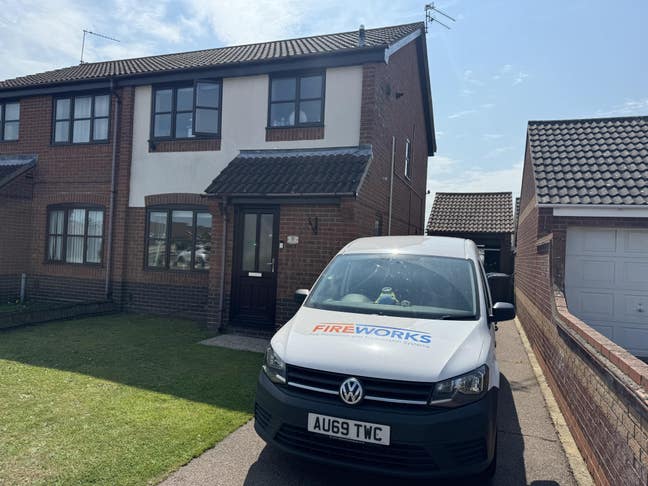 Room to rent in lovely house in good area  Main Photo