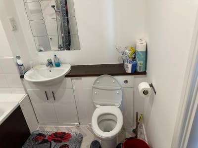 One bedroom room in a two bedroom apartment  Main Photo