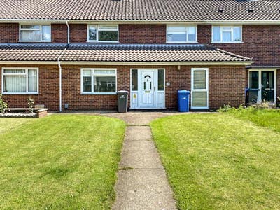 2 Bedroom Available - Close to the University  Main Photo
