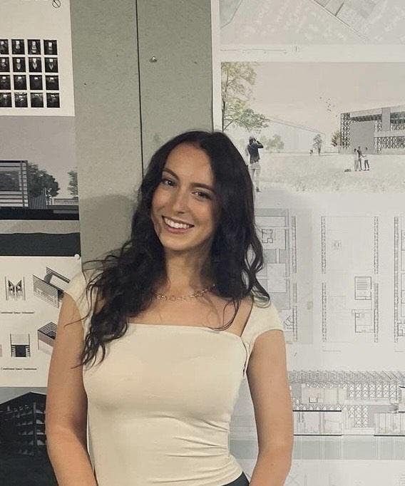 Looking for girl flatmate(s) to find accom with! Main Photo