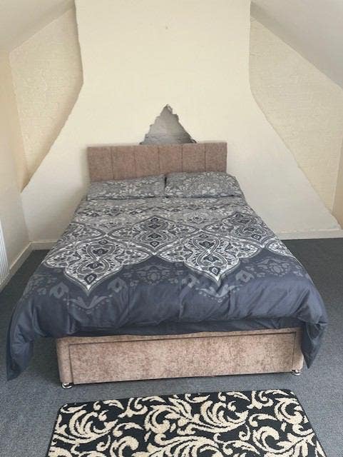 Double Room for Rent Main Photo