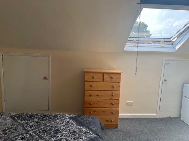 Double Room for Rent Main Photo