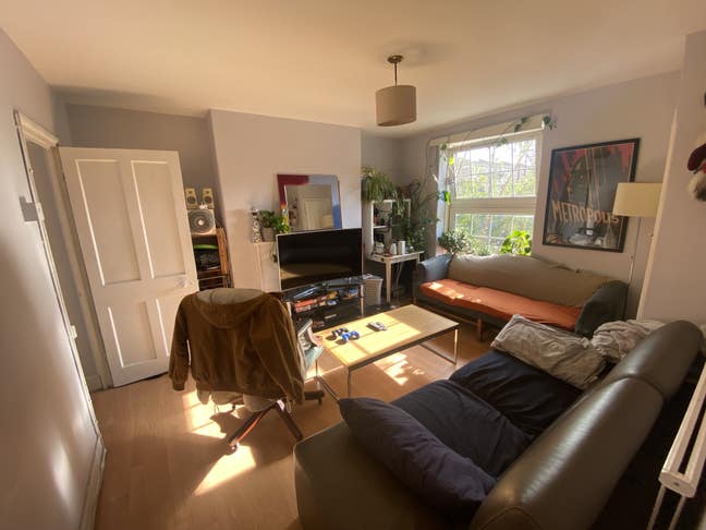 Sunny Double Room Next To Bethnal Green Station Main Photo