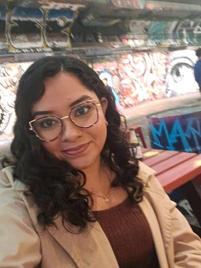 Hi! I’m Aishwarya, a 28-year-old full-time ... Main Photo