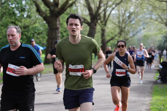 Returning to London seeking friendly flat share Main Photo