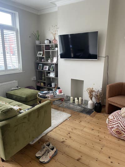 Double Room available in Heaton Norris Main Photo
