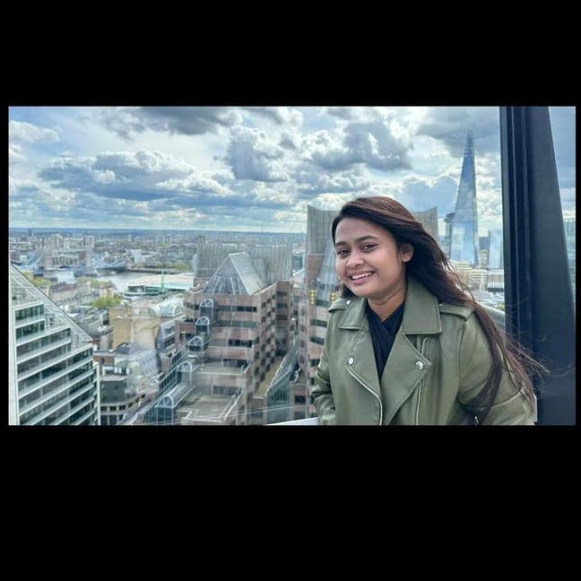 professional  Female seeks a single or double room Main Photo