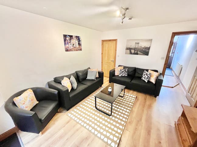 Amazing Rooms in the Centre of Selly Oak!! ⭐⭐⭐⭐ Main Photo