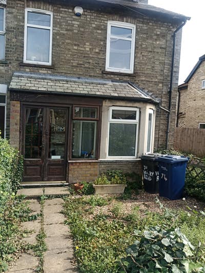 Double Room at Vinery Road, Cambridge Main Photo