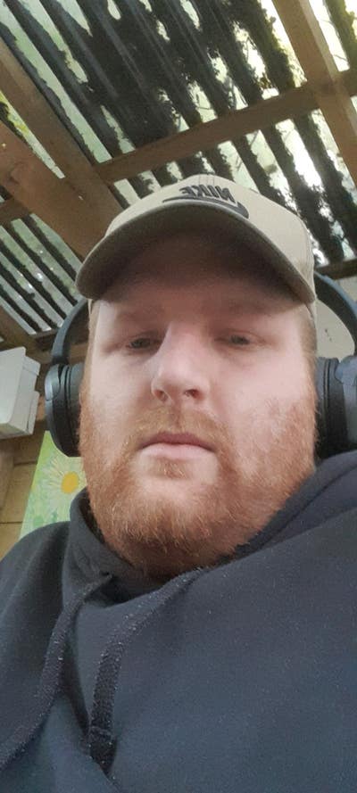 Hey im ryan Main Photo