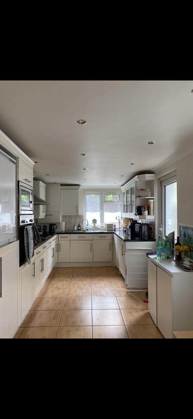Single room in an elegant 4 bedroom house in SW6 Main Photo