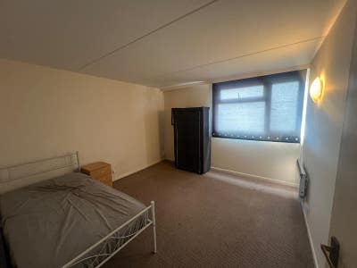 Double Room available Main Photo