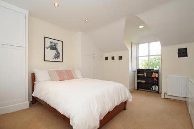 Spacious Double Room in Highgate Main Photo