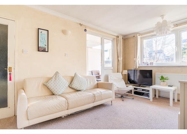 Double bed Room Canarywharf  Main Photo