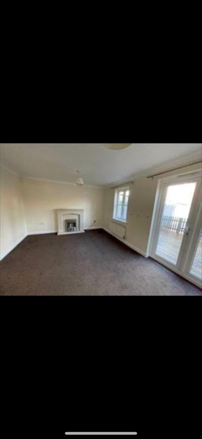 Room in shared house  Main Photo