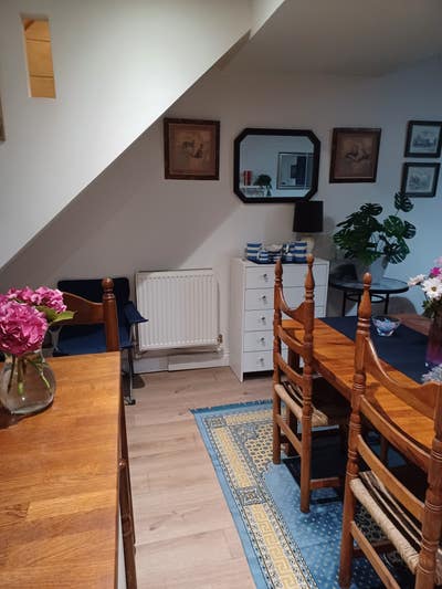 Beautiful clean furnished double Bedroom to let Main Photo