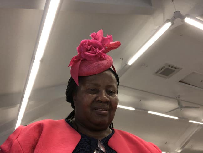 I am a professional female aged 67. I am look... Main Photo