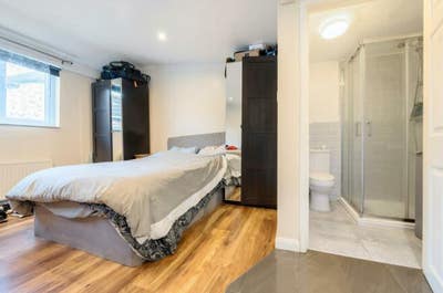 Studio All Bills Included - Available September Main Photo
