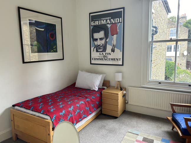 room in home in Brixton residential street Main Photo