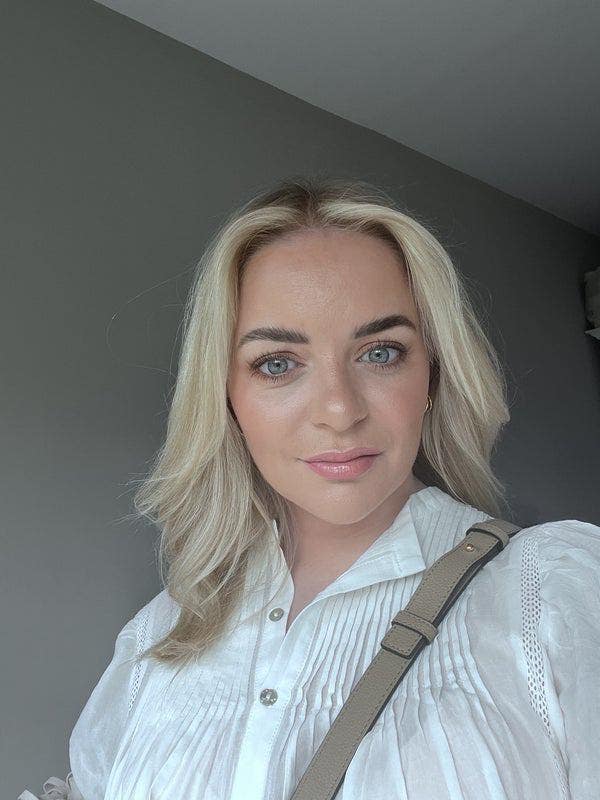 Seeking 2 bed 2 bath Highgate Main Photo