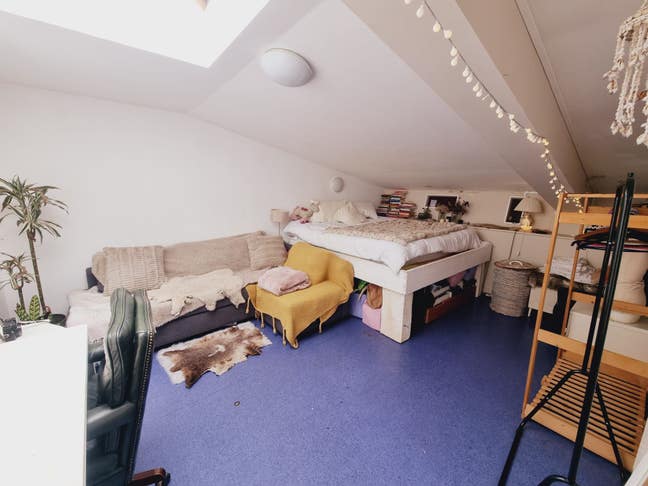 TWO MONTH sublet at warehouse Oasis.  Main Photo