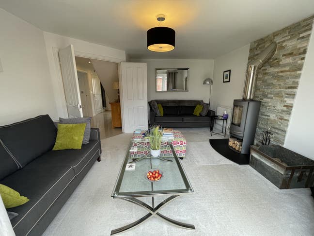 Cranbrook, close to airport, Sowton and M5  Main Photo