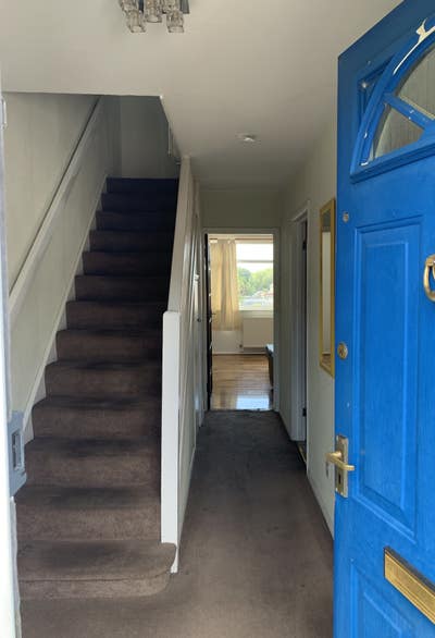  3  Bed  property  in  TW16 Main Photo