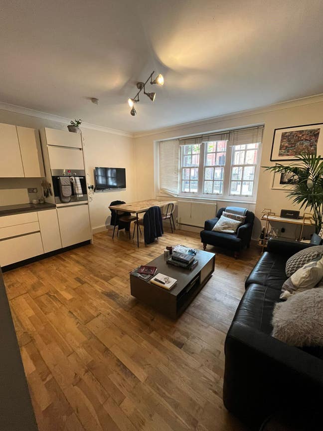 Westminster shared two-bed flat (bills included)  Main Photo