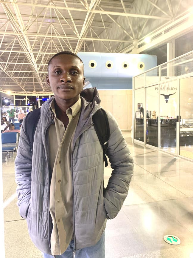 Room searching Main Photo