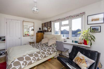 Lovely Studio Flat in Willesden Green  Main Photo