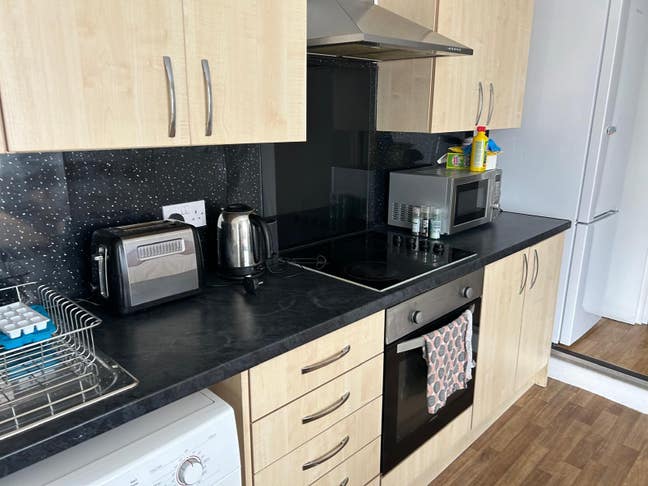 Student House Share - Heart of Roath Main Photo