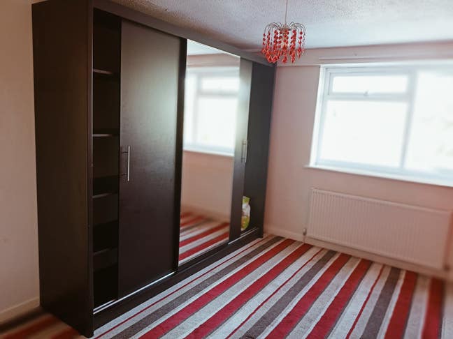 Double / Master Room for rent Main Photo