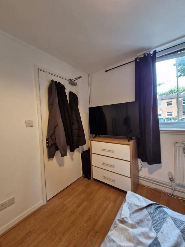 Cosy Double Room in Clapham Junction  Main Photo
