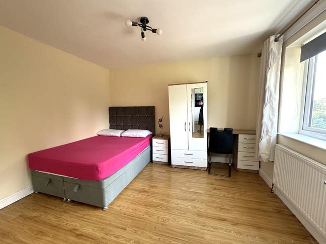Lodger wanted! Furnished Studios/Moseley.  Main Photo