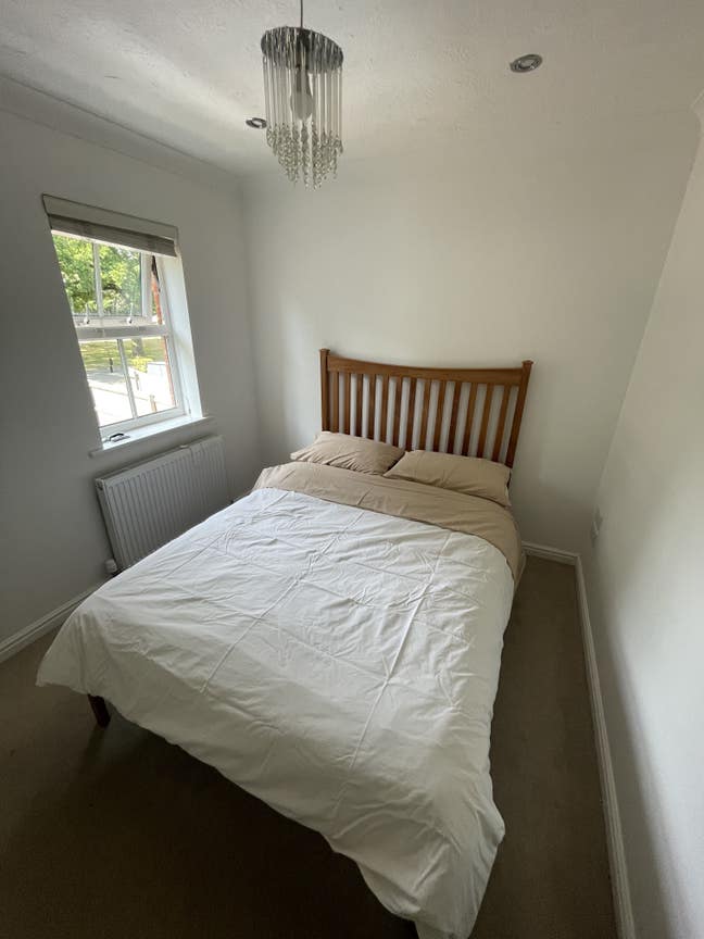 Double room with built in wardrobe.  Main Photo