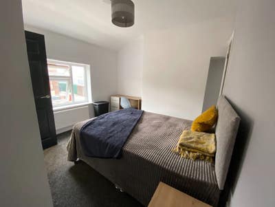 Stunning EN Suite Room 🤩 Fab House 🏠 Main Photo