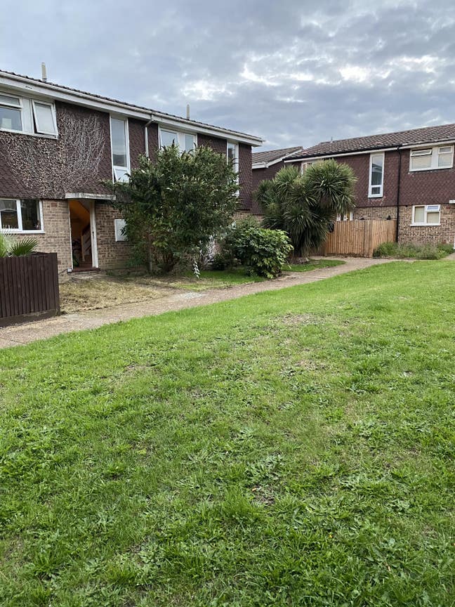 Students!  3 Rooms Available ,  Surbiton Main Photo