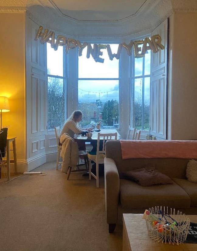 640pcm flat of five girls seeks flatmate :) Main Photo