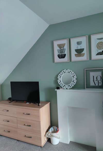 Room to let (ideal for contractor)  Main Photo