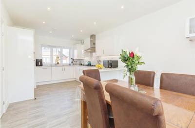 Nice Double room, near Oxford, Harwell, Didcot Main Photo
