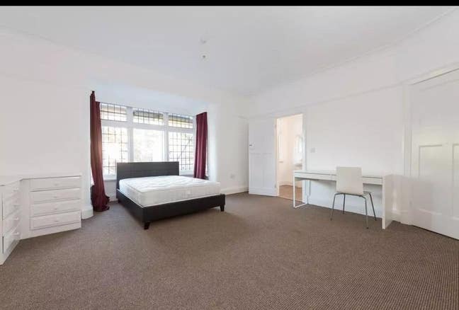 ✨Spacious ensuite rooms in city centre✨ Main Photo