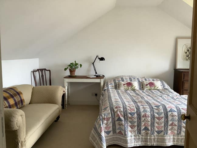 Large Double Room, peaceful house in Ladybank Main Photo