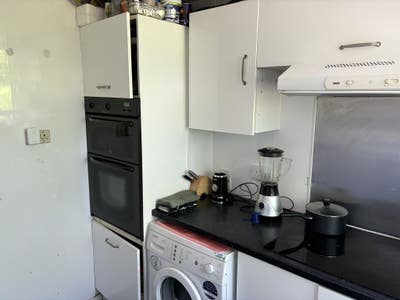 Single Occupancy Double Room in House Share Main Photo