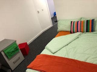 Ensuite Rooms, All Bills Inclusive in 4-Bed Flat! Main Photo