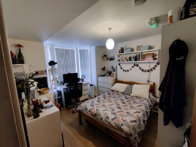 NG3 rooms for rent  Main Photo