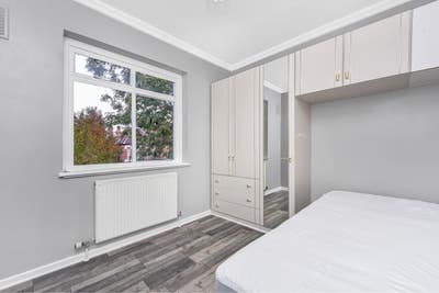 Singe room available Bills Included  Main Photo