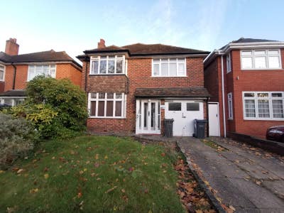 Excellent Accommodation Available Main Photo